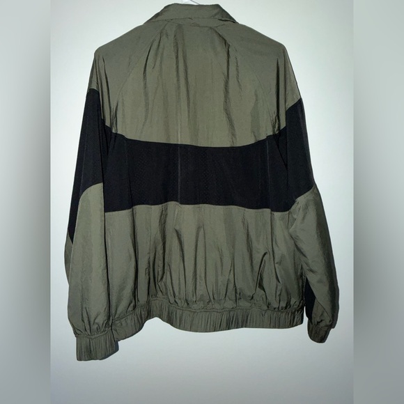 LULULEMON W3IPHS Nylon Collared Jacket *Retro Remix Set Army Green / Black - Picture 10 of 11